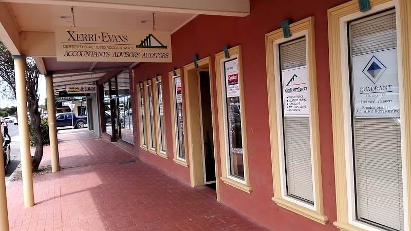 Evans & Associates Accounting