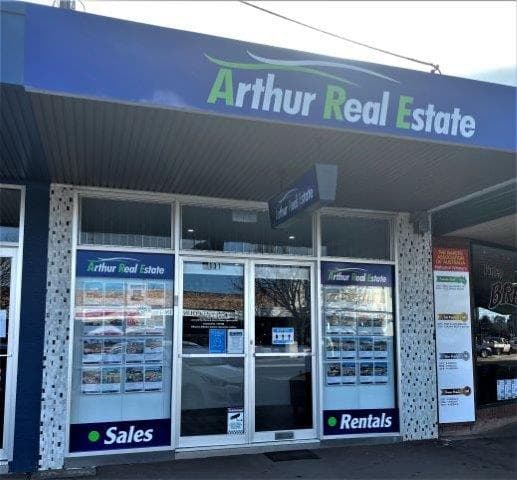 Arthur Real Estate