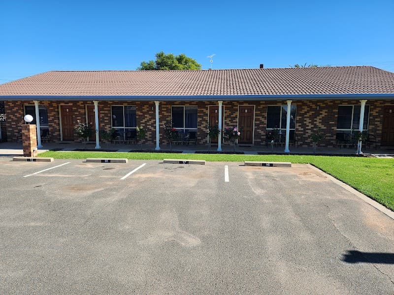 Highway Inn Motel Hay