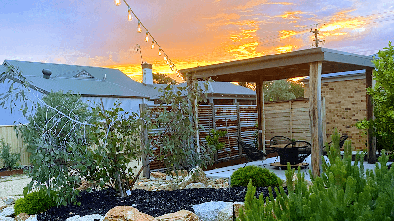 Murray Street Retreat