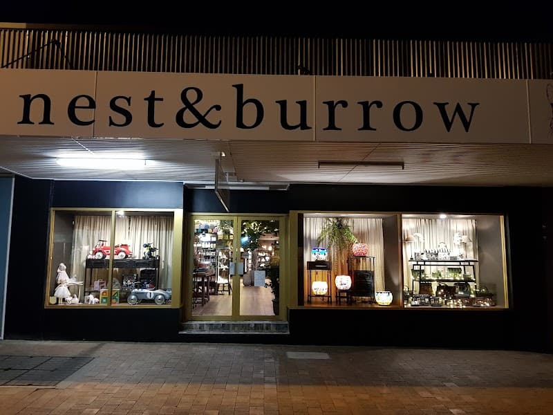 Nest & Burrow