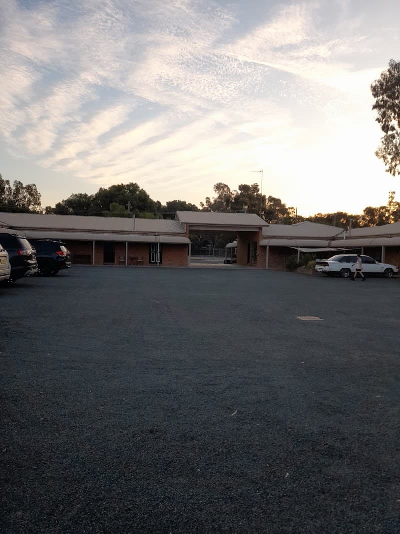 Settlement Motor Inn
