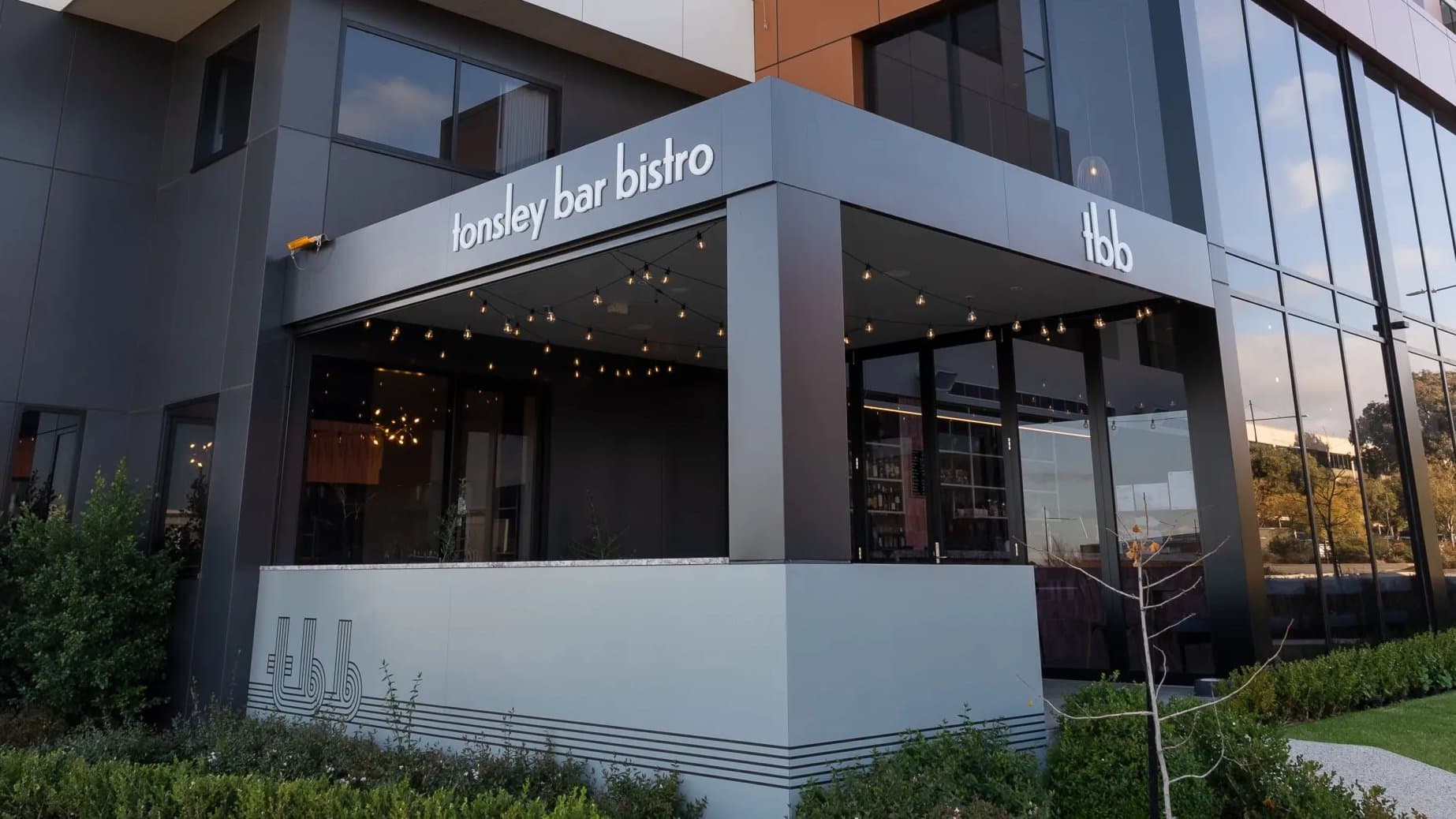 Mantra Bar and Bistro