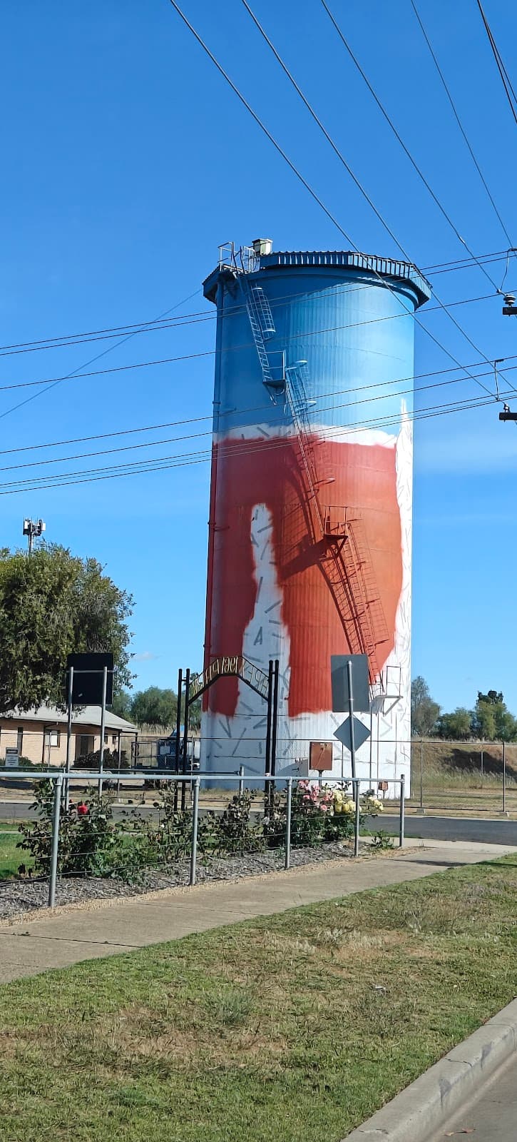 Berrigan water tower